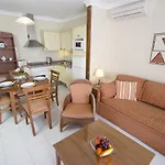 Club Del Carmen