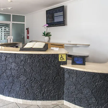 Club Del Carmen 4*