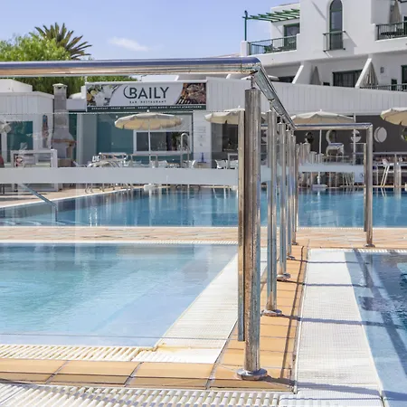 Club Del Carmen Apart Otel