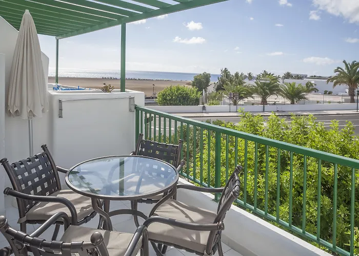 Club Del Carmen Apart Otel