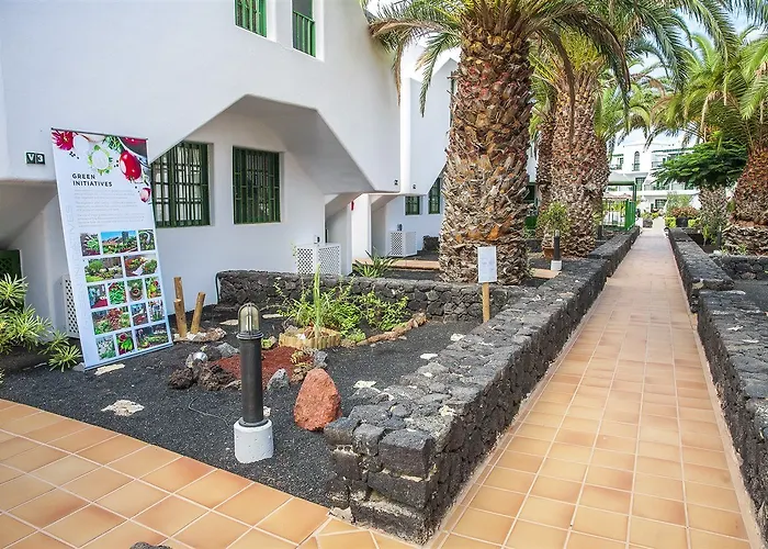 Aparthotel Club Del Carmen 4*